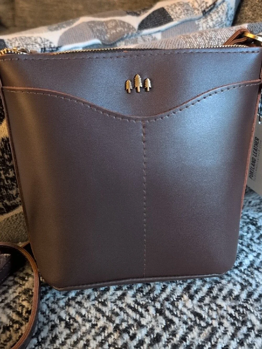 Portland Leather Grizzly Cypress Crossbody Bag NWT